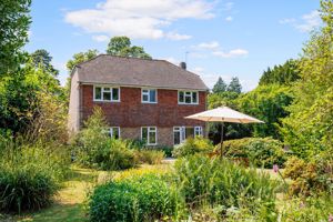 Photo 25- click for photo gallery